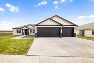 6659 W 30th Pl, Kennewick, WA 99338