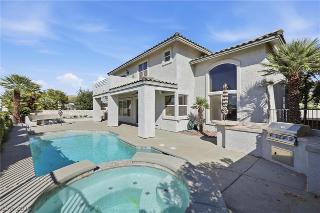 2440 Ram Crossing Way, Henderson, NV 89074