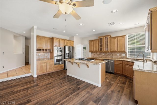2440 Ram Crossing Way, Henderson, NV 89074