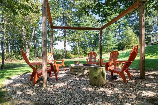 91-B Tremont St, Carver, MA 02330