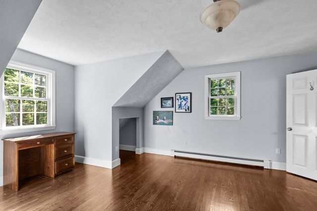 91-B Tremont St, Carver, MA 02330