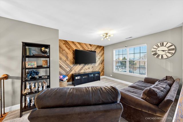 12316 Bartelt Lane, Huntley, IL 60142