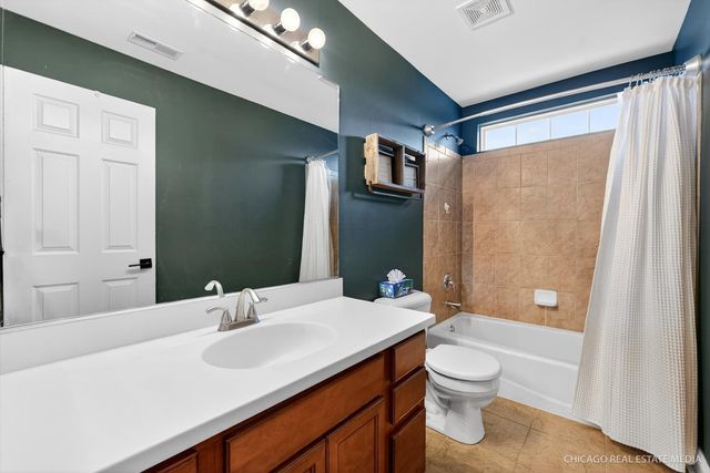 12316 Bartelt Lane, Huntley, IL 60142