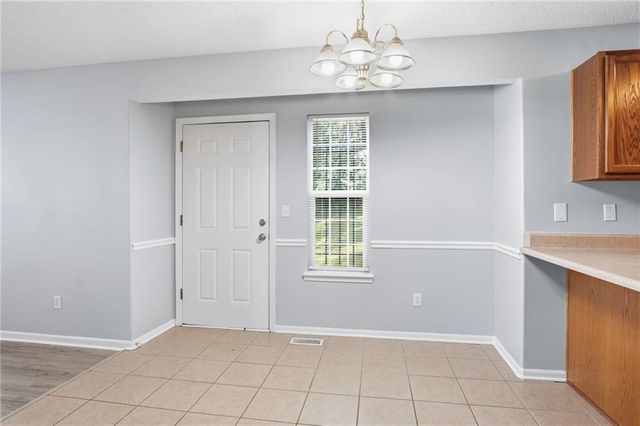 3939 Highland Avenue, Kansas City, MO 64110
