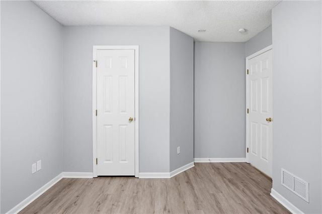 3939 Highland Avenue, Kansas City, MO 64110