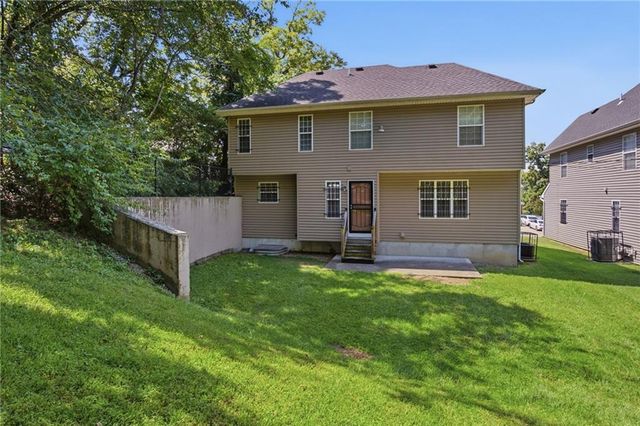 3939 Highland Avenue, Kansas City, MO 64110