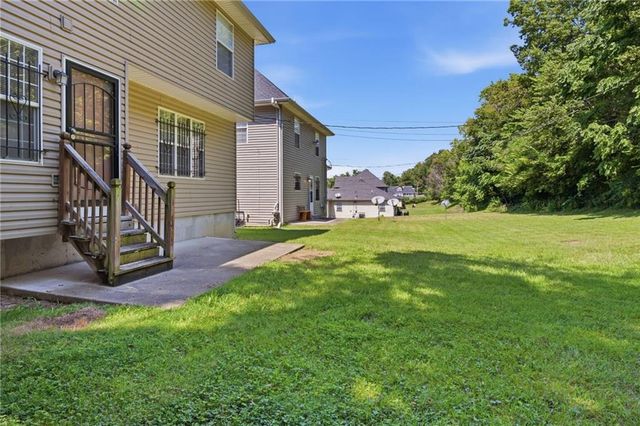 3939 Highland Avenue, Kansas City, MO 64110