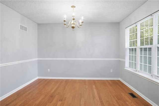 3939 Highland Avenue, Kansas City, MO 64110