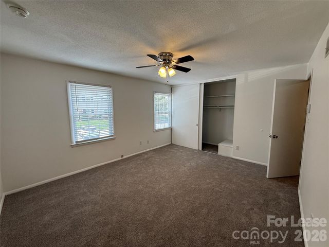 4605 Hedgemore Drive, Charlotte, NC 28209