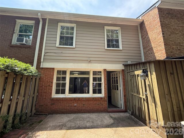 4605 Hedgemore Drive, Charlotte, NC 28209
