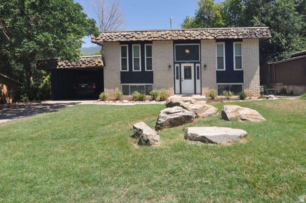 4760 BURCH CREEK DR, South Ogden, UT 84403