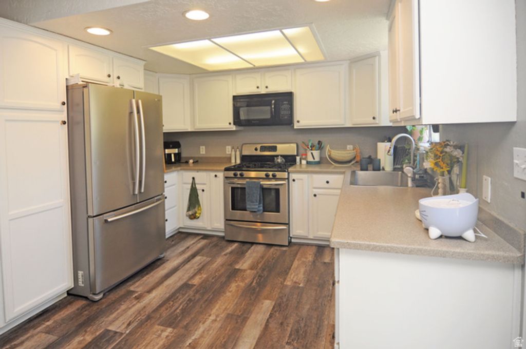 4760 BURCH CREEK DR, South Ogden, UT 84403 — photo 4