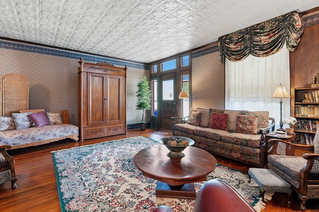 410 Cibilo ST, Lockhart, TX 78644