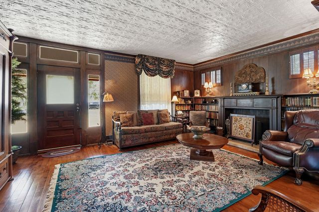 410 Cibilo ST, Lockhart, TX 78644