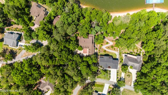 201 Rhett Drive, Mc Cormick, SC 29835