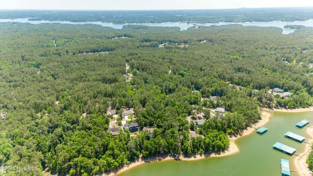201 Rhett Drive, Mc Cormick, SC 29835