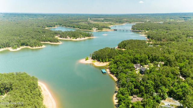 201 Rhett Drive, Mc Cormick, SC 29835
