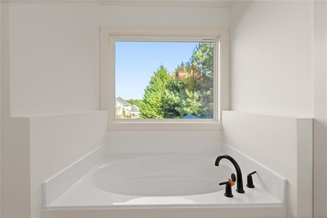 4380 Huntcliff Trace, Douglasville, GA 30135