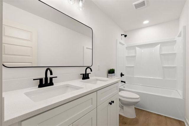 4380 Huntcliff Trace, Douglasville, GA 30135