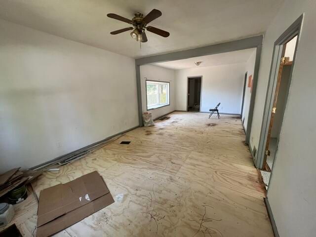3903 AVENUE C, Council Bluffs, IA 51501
