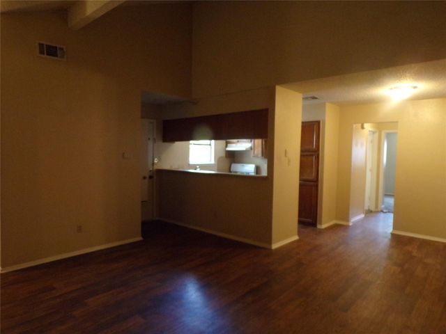 12815 Hymeadow DR A, Austin, TX 78729