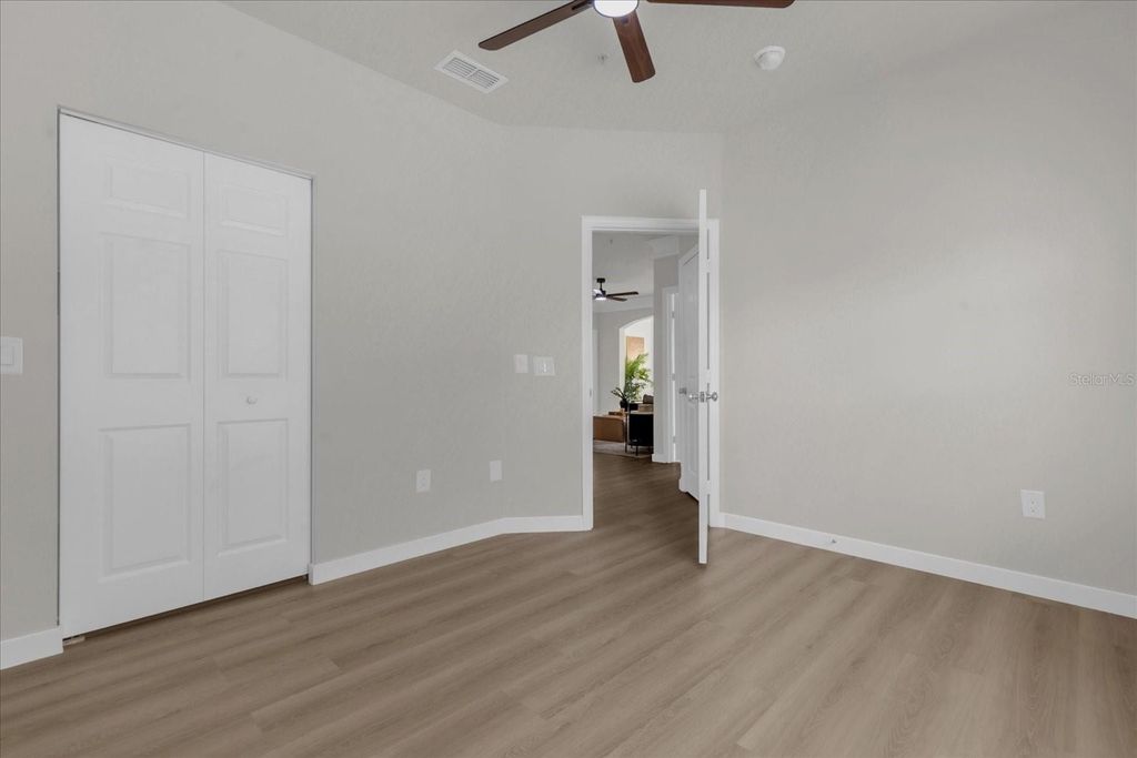 Image 22 of property listing at 4207 S DALE MABRY HIGHWAY 1210, Tampa, FL 33611