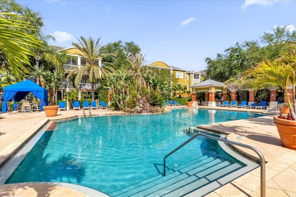 Image 24 of property listing at 4207 S DALE MABRY HIGHWAY 1210, Tampa, FL 33611