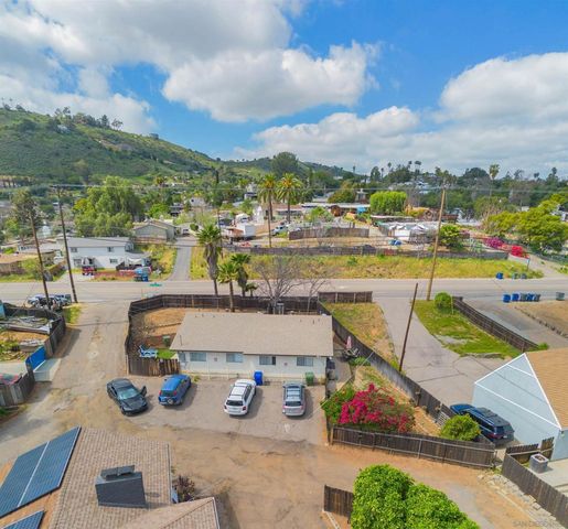 12005 7 Lacie Ln, Lakeside, CA 92040