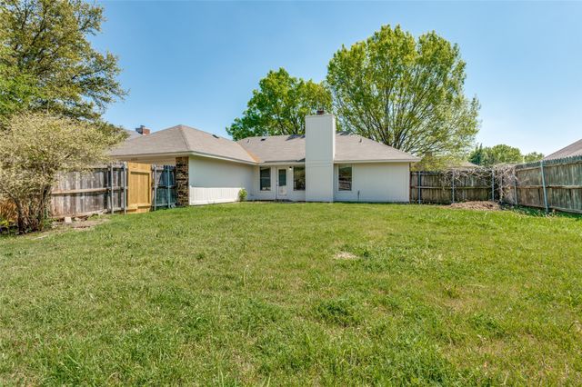 1113 Harvest Hill Lane, Lancaster, TX 75146