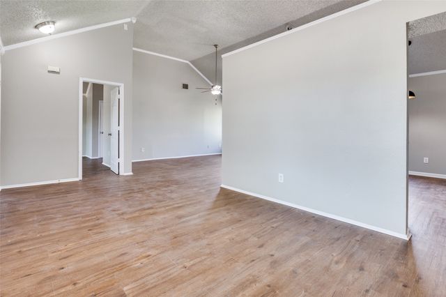 1113 Harvest Hill Lane, Lancaster, TX 75146