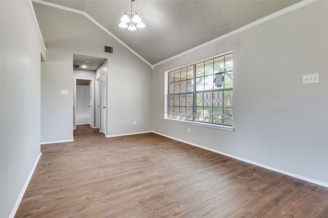 1113 Harvest Hill Lane, Lancaster, TX 75146