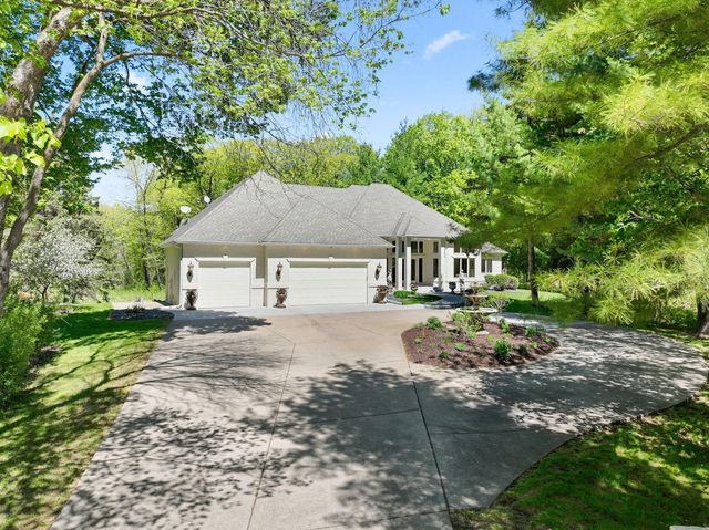 1650 N Farm Road, Long Lake, MN 55356