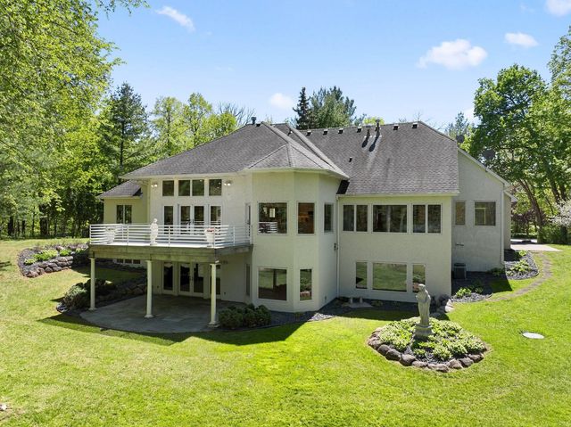 1650 N Farm Road, Long Lake, MN 55356