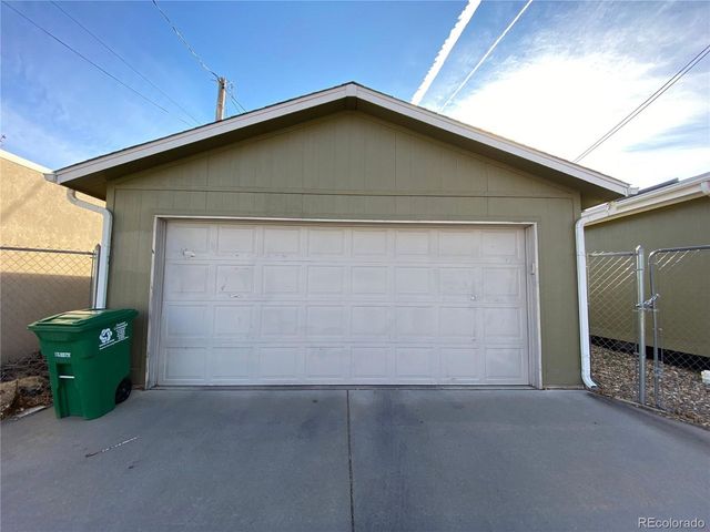611 W 4th Ave, Denver, CO 80223