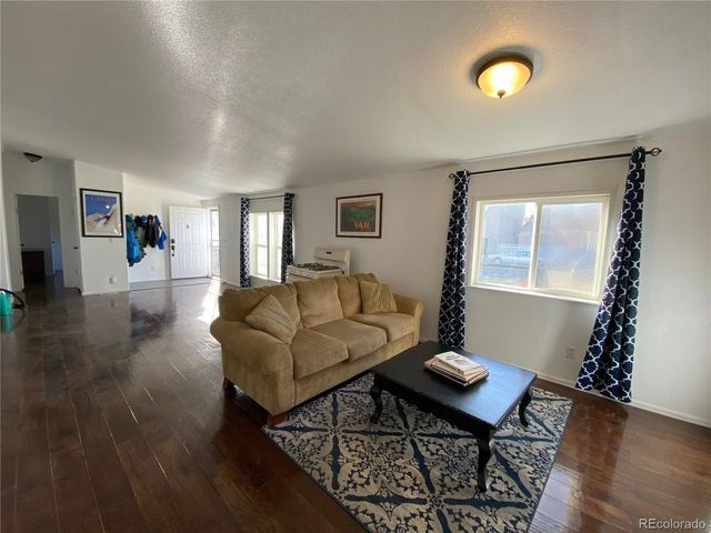 611 W 4th Ave, Denver, CO 80223