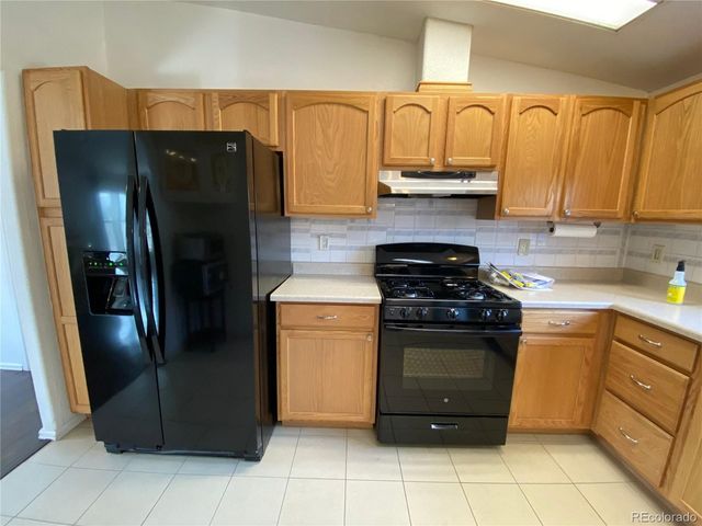 611 W 4th Ave, Denver, CO 80223