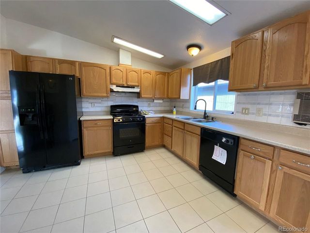 611 W 4th Ave, Denver, CO 80223