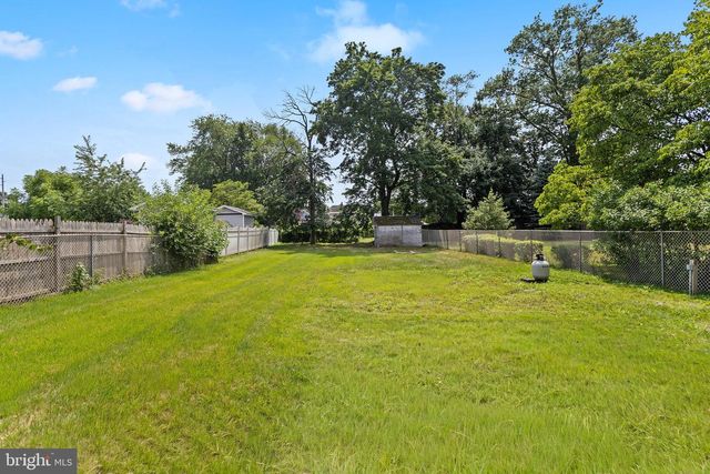 1857 SPRUCE ST, Hamilton, NJ 08610