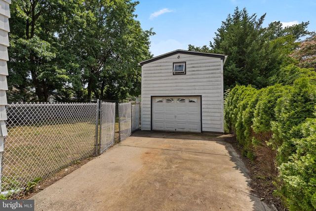 1857 SPRUCE ST, Hamilton, NJ 08610