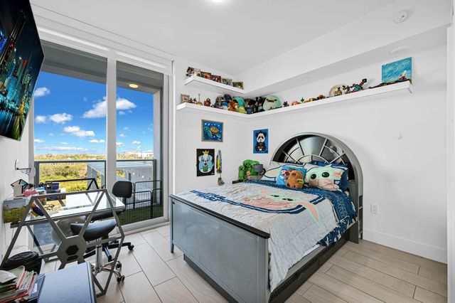 2000 Metropica Way 801, Sunrise, FL 33323