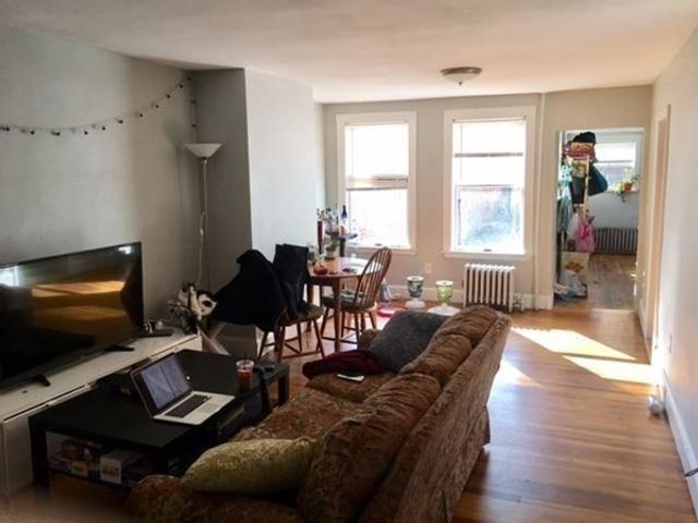 223 W 2nd St, Boston, MA 02127