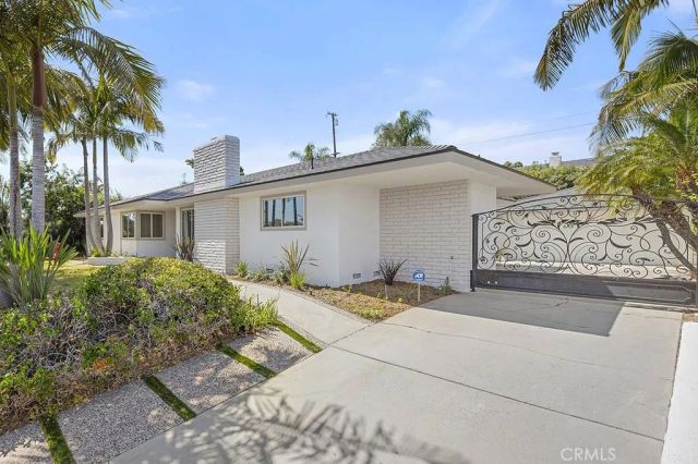 907 Harmony Lane, Fullerton, CA 92831