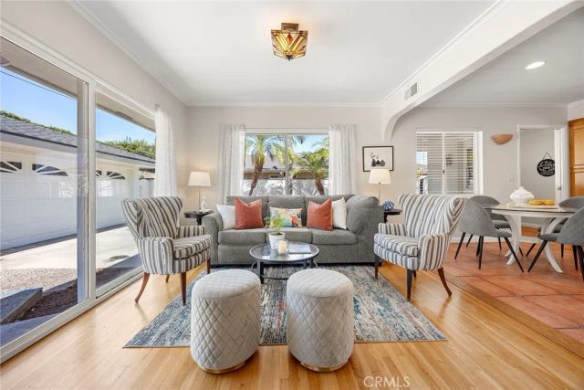 907 Harmony Lane, Fullerton, CA 92831