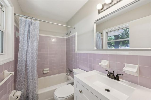 1520 Brewer SW Boulevard, Atlanta, GA 30310