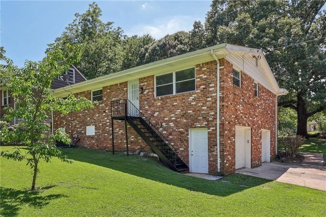 1520 Brewer SW Boulevard, Atlanta, GA 30310