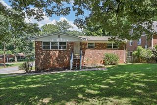 1520 Brewer SW Boulevard, Atlanta, GA 30310