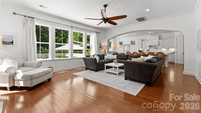 12835 Elkhorn Drive, Charlotte, NC 28278