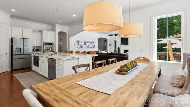 12835 Elkhorn Drive, Charlotte, NC 28278