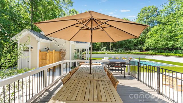 12835 Elkhorn Drive, Charlotte, NC 28278