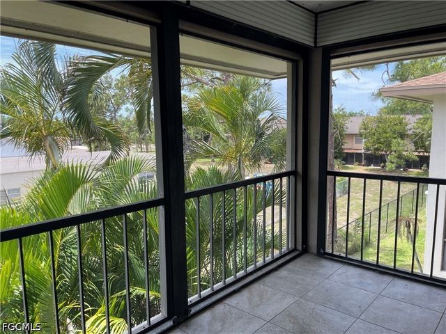 2079 Barkeley LN 19, Fort Myers, FL 33907